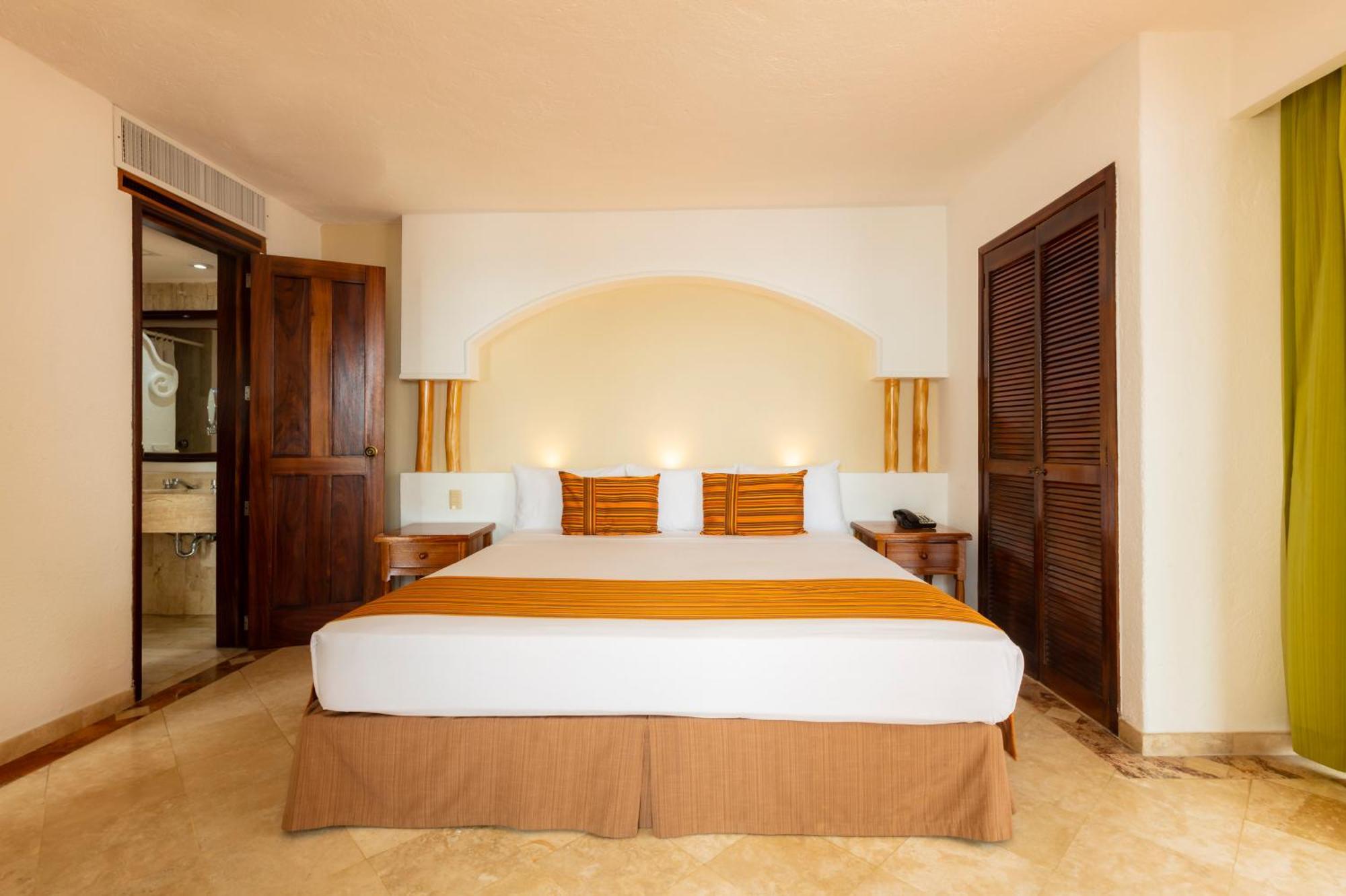 Double Room Balcony Sea View