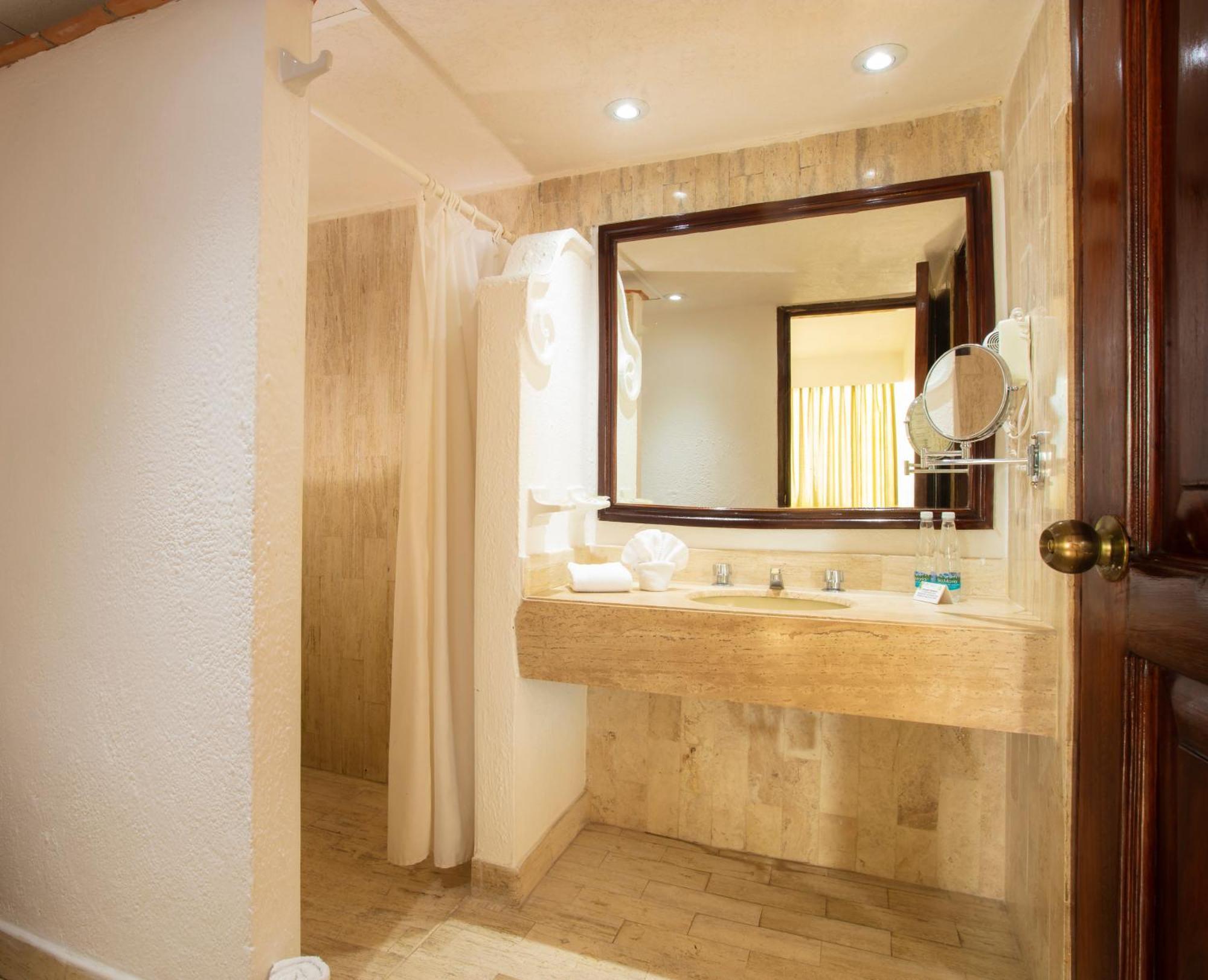 Double Room Balcony Sea View