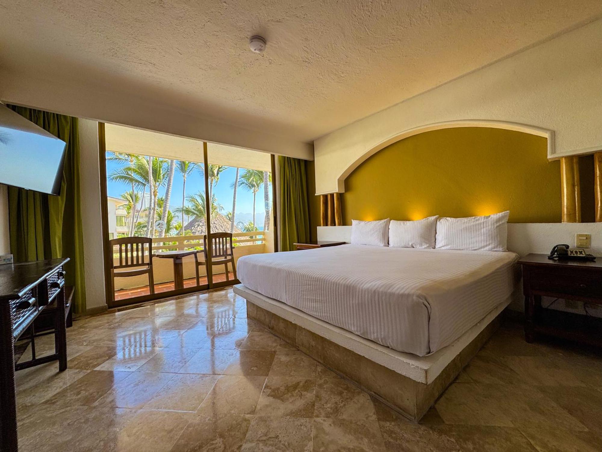 Standard Ocean View
